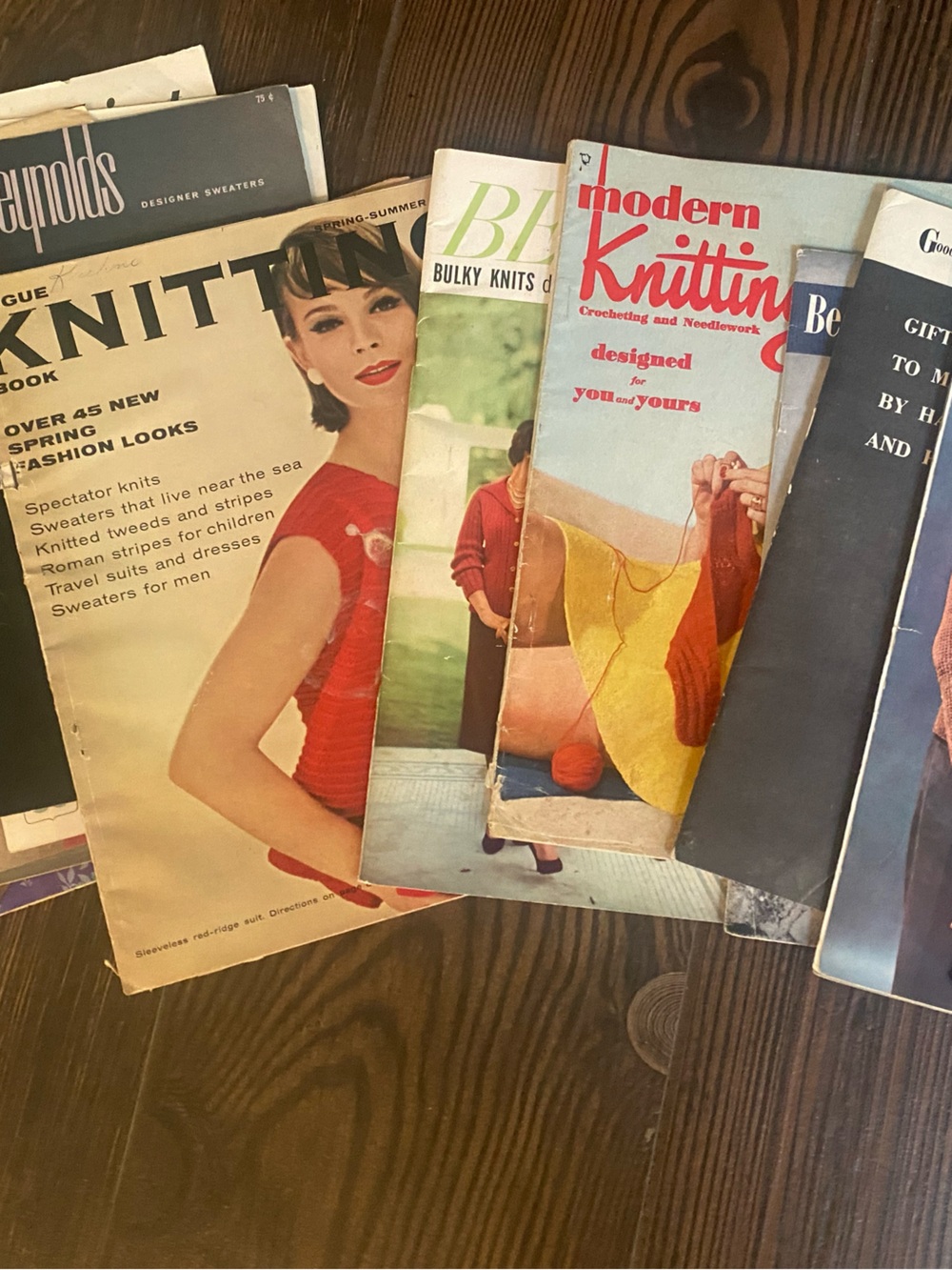 Lot of Knitting Pattern/ Instructional Magazines